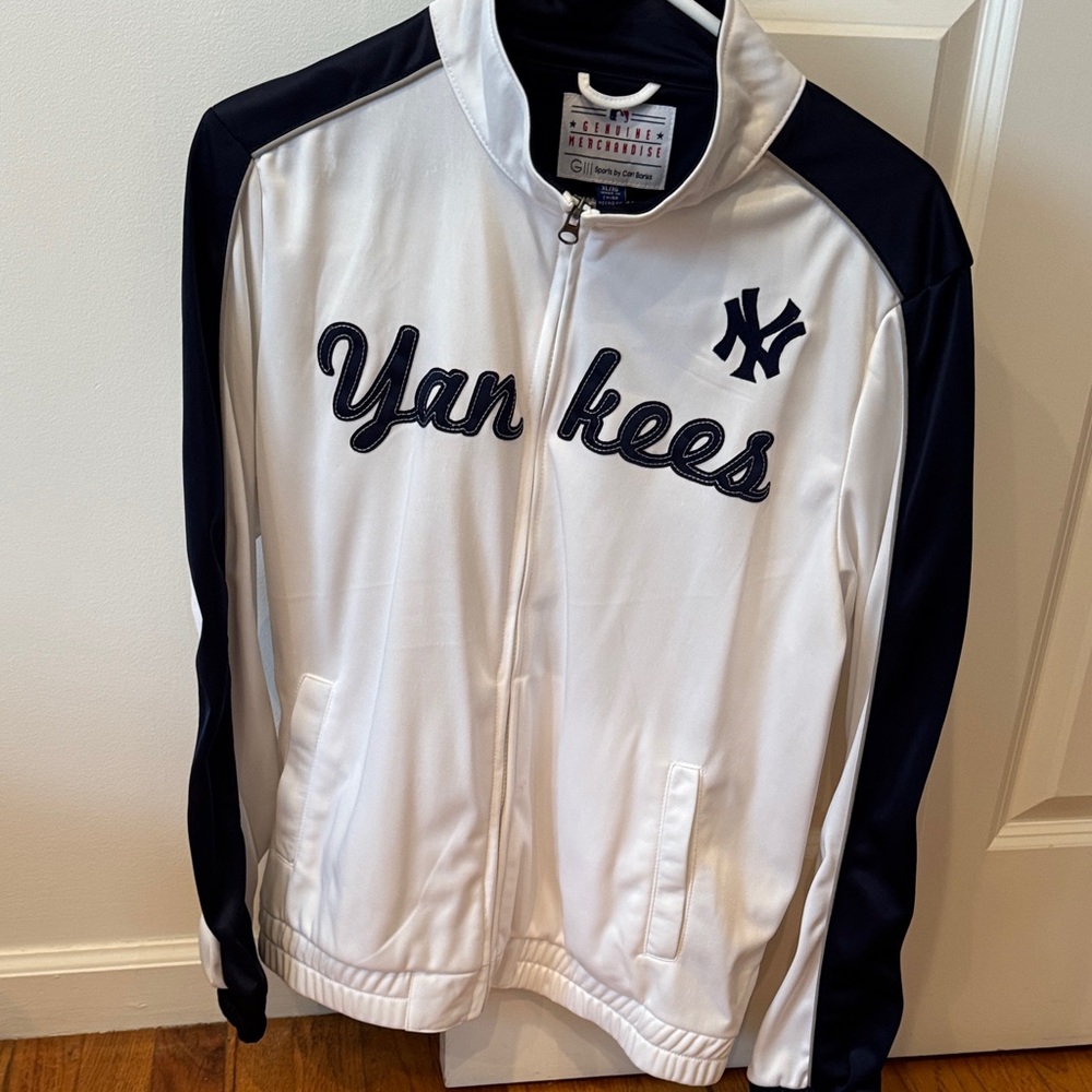 Genuine Merchandise White and Navy Yankees Bomber Jacket